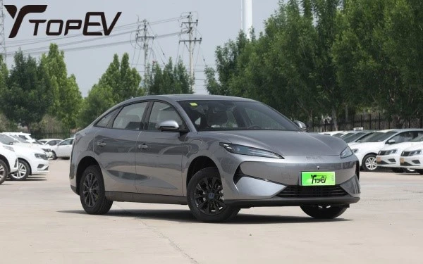 BYD e7 exterior